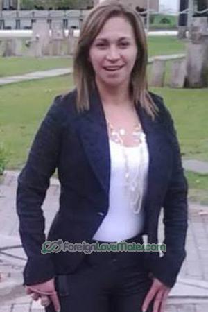 152514 - Claudia Age: 49 - Colombia