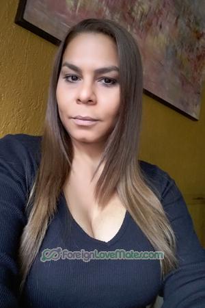 165128 - Iliana Age: 49 - Colombia