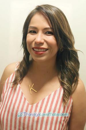 172102 - Kelly Age: 44 - Colombia