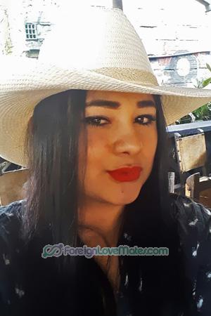 172820 - Sandra Age: 35 - Colombia