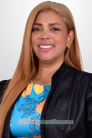 174360 - Paula Andrea Age: 48 - Colombia