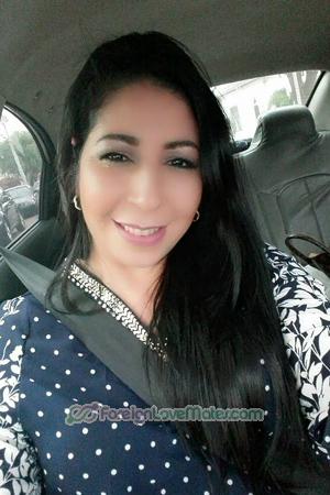174487 - Diana Age: 49 - Colombia
