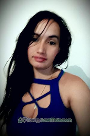 176025 - Laura Age: 41 - Colombia