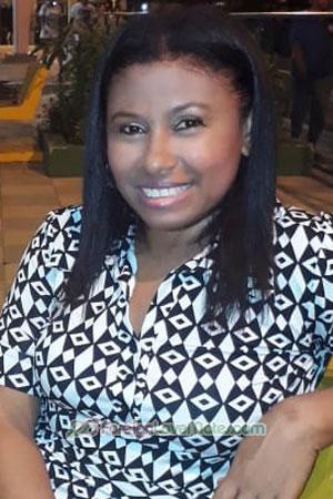 181315 - Zorayda Age: 45 - Colombia