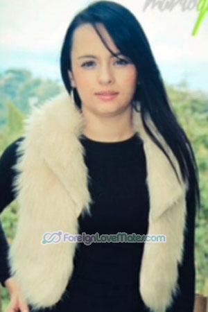 182215 - Yenny Age: 39 - Colombia