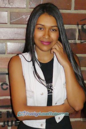 184304 - Manuela Age: 29 - Colombia