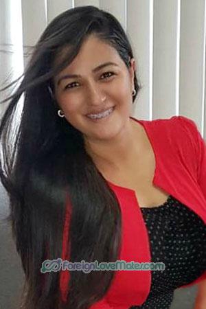 185314 - Yuri Age: 39 - Costa Rica