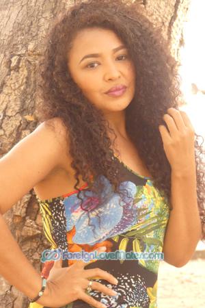 185875 - Monica Age: 40 - Colombia