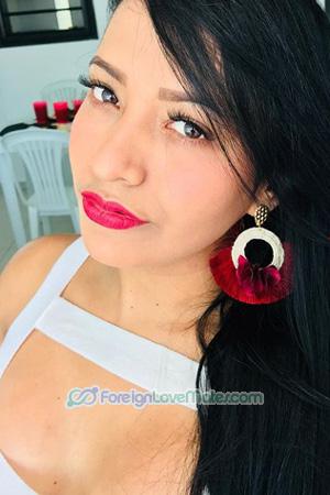 192906 - Yessica Age: 33 - Colombia