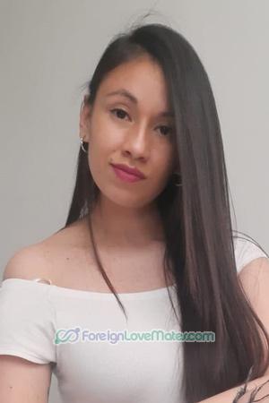 202783 - Laura Age: 33 - Colombia