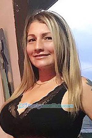 205106 - Angie Age: 44 - Costa Rica