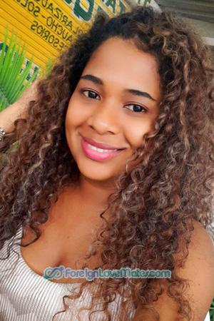 205916 - Yaneiris Age: 38 - Colombia