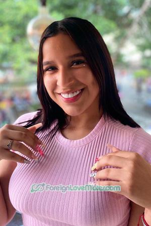 209663 - Yurani Age: 23 - Colombia