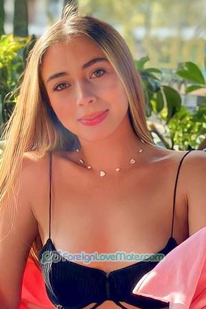 211039 - Manuela Age: 26 - Colombia