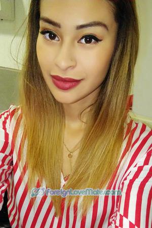 211260 - Fernanda Age: 30 - Costa Rica