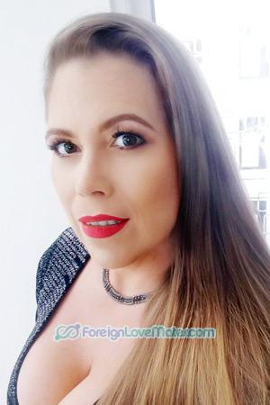 212004 - Giselle Age: 52 - Costa Rica