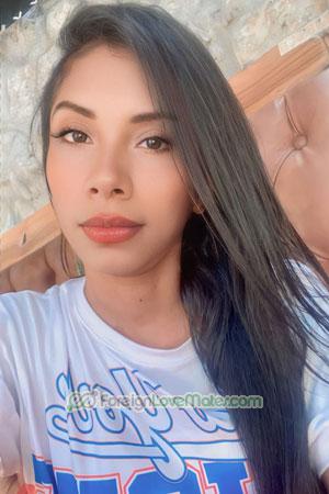 212148 - Andrea Age: 38 - Colombia