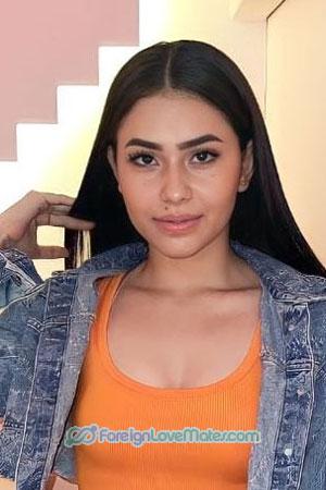 212760 - Estefania Age: 22 - Colombia