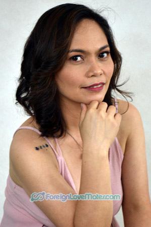 215032 - Mary Claire Age: 40 - Philippines