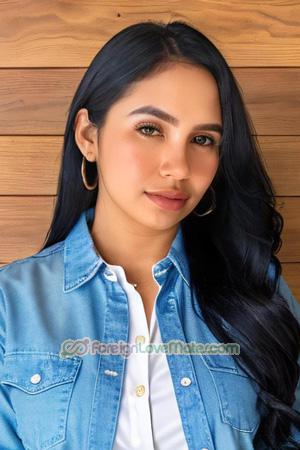 215362 - Mileidys Age: 30 - Colombia