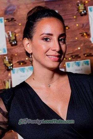 216013 - Jessica Age: 40 - Colombia