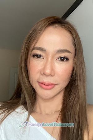 217291 - Somruedee Age: 51 - Thailand