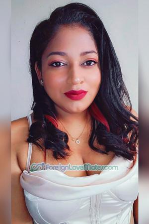 220135 - Karina Age: 31 - Costa Rica