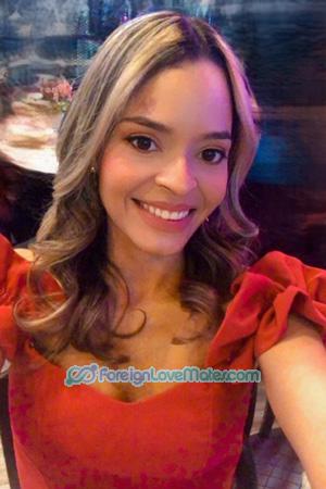 220402 - Diana Age: 37 - Colombia