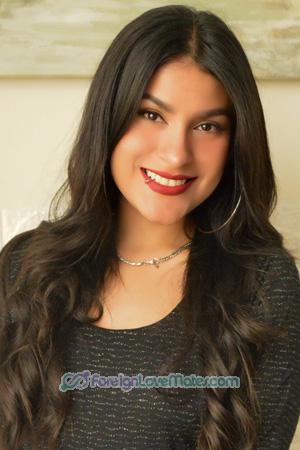 221227 - Ana Age: 27 - Peru