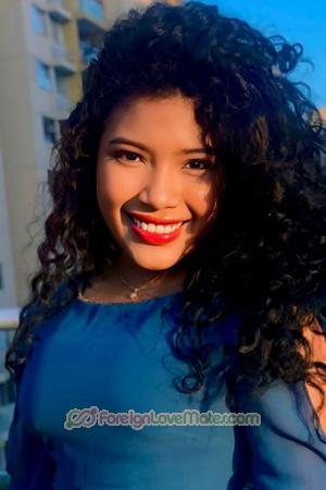 221463 - Ena Age: 20 - Colombia