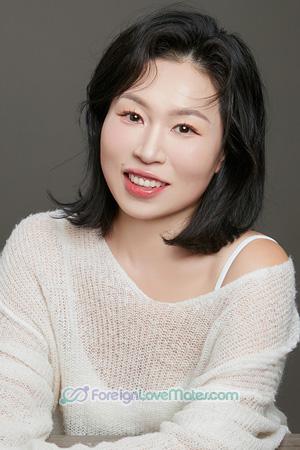 221487 - Penny Age: 42 - China