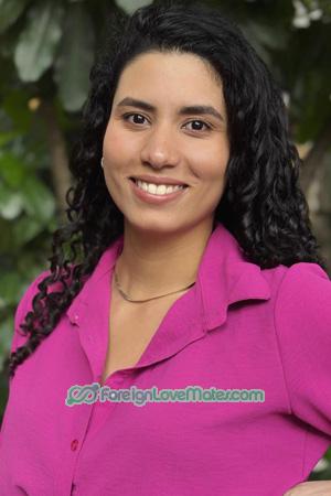 222152 - Laura Age: 28 - Colombia