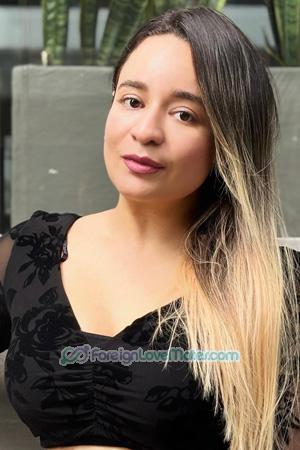 223216 - Geraldine Age: 35 - Colombia