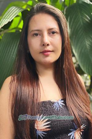 223424 - Tatiana Age: 29 - Colombia