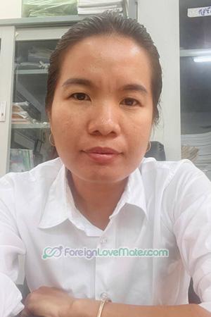 224007 - Theary Age: 40 - Cambodia