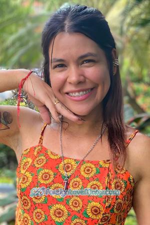 224618 - Yeimy Age: 33 - Colombia