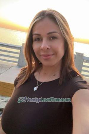 226422 - Stephany Age: 36 - Costa Rica