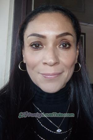 227893 - Oyuky Age: 59 - Costa Rica