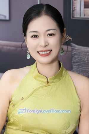 228015 - Miao Age: 42 - China