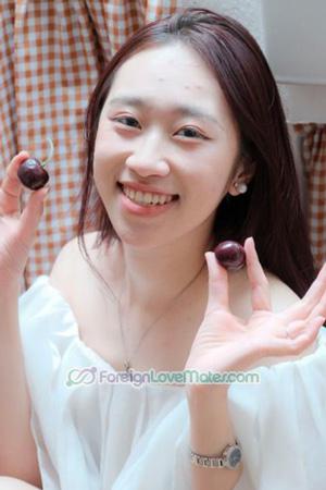 228415 - Tran Diem My Age: 21 - Vietnam